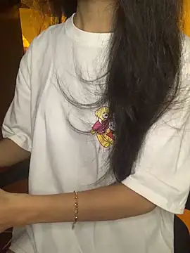 Snapshot of Nhinhi18 chatting on 22, 9, 2025 Nhinhi18 online show from 22, 9, 2025