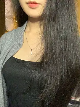 Nhinhi18 online show from 21, 12, 2025