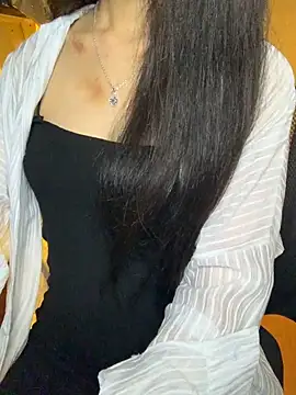 Snapshot of Nhinhi18 chatting on 20, 10, 2025 Nhinhi18 online show from 20, 10, 2025