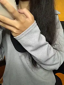 Snapshot of Nhinhi18 chatting on 7, 10, 2025 Nhinhi18 online show from 7, 10, 2025