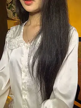 Nhinhi18 online show from 23, 11, 2025