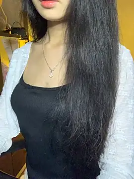 Nhinhi18 online show from 13, 3, 2026