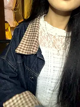 Nhinhi18 online show from 17, 1, 2026