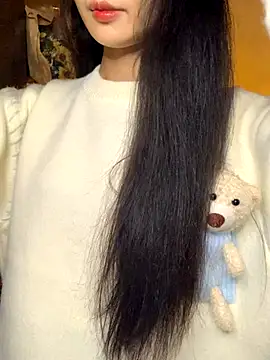 Nhinhi18 online show from 3, 12, 2025