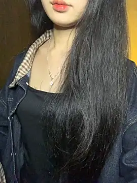 Nhinhi18 online show from 18, 1, 2026