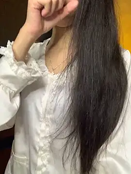 Nhinhi18 online show from 27, 11, 2025