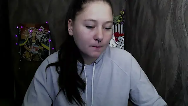 Linda S  online show from 11, 11, 2025