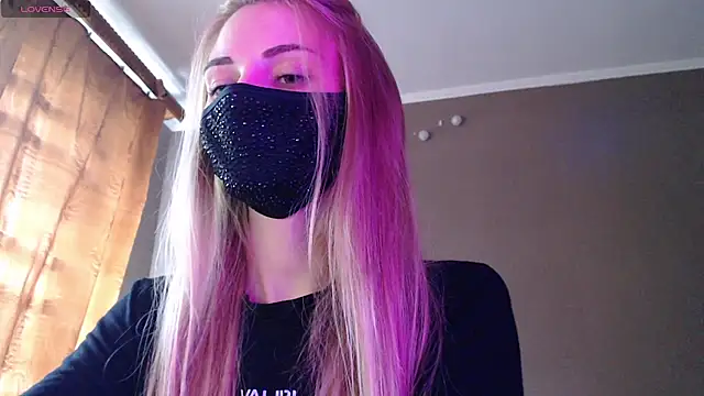 Snapshot of Iris_lave chatting on 24, 9, 2025 Iris lave online show from 24, 9, 2025