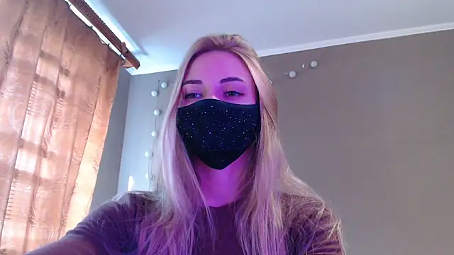 Snapshot of Iris_lave chatting on 20, 9, 2025 Iris lave online show from 20, 9, 2025