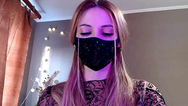 Iris lave online show from 12, 3, 2026