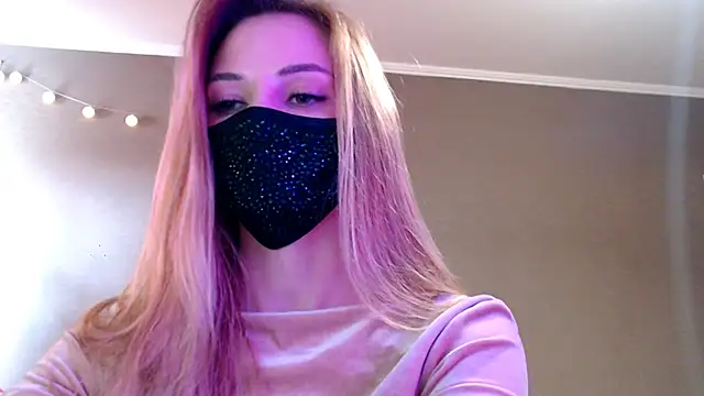 Iris lave online show from 12, 4, 2026