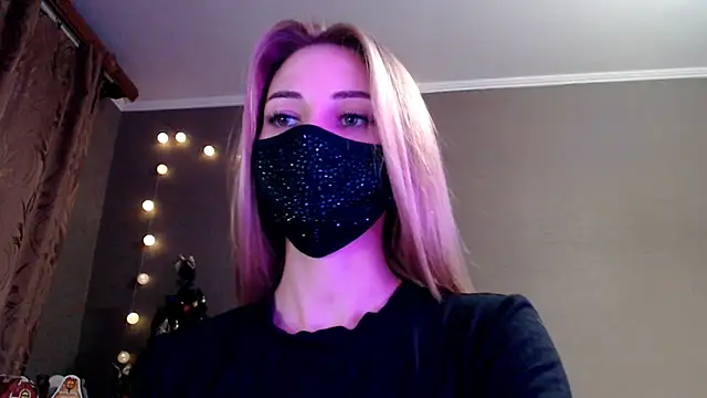 Iris lave online show from 19, 12, 2025