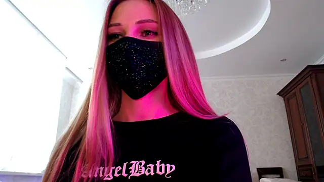 Snapshot of Iris_lave chatting on 7, 6, 2026 Iris lave online show from 7, 6, 2026