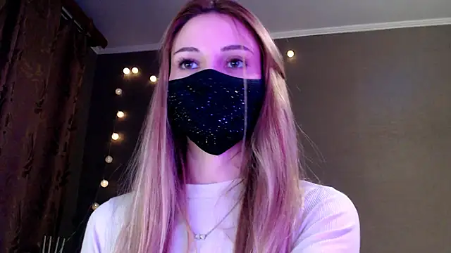 Iris lave online show from 9, 3, 2026