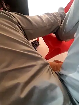 hackyourpussyxh online show from 26, 11, 2025