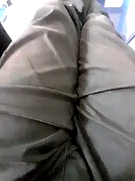 Snapshot of hackyourpussy@xh chatting on 2, 10, 2025 hackyourpussyxh online show from 2, 10, 2025