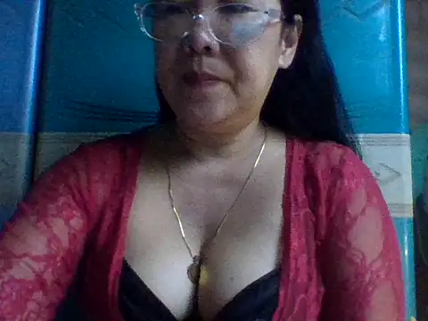 mommasexy29 online show from 7, 10, 2025