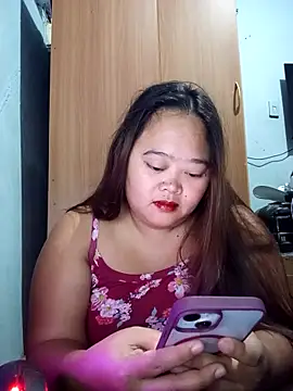 sweetbigtits19 online show from 10, 4, 2026