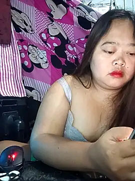 sweetbigtits19 online show from 19, 3, 2026