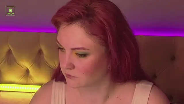 Snapshot of QuincyPines chatting on 27, 10, 2025 QuincyPines online show from 27, 10, 2025