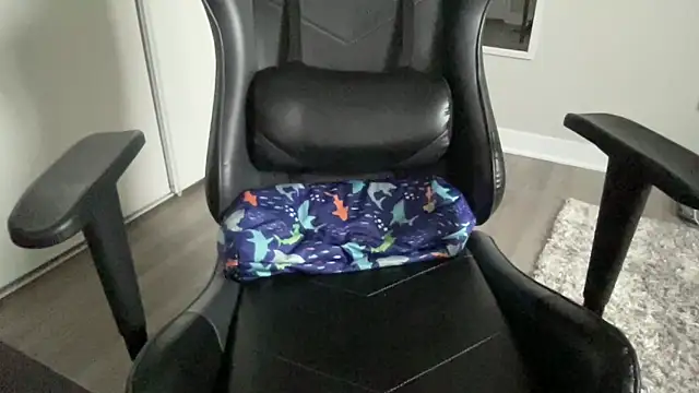 0xdeexnutz online show from 23, 10, 2025