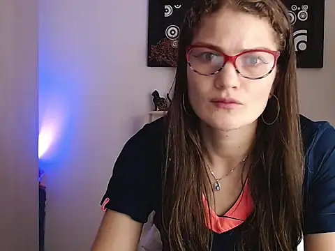 Camila-ventura online show from 3, 11, 2025