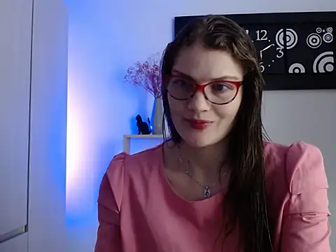 Camila-ventura online show from 18, 10, 2025