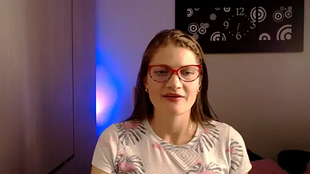 Camila-ventura online show from 9, 4, 2026