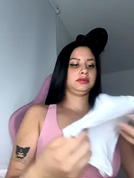 lucy grey25 online show from 19, 12, 2025