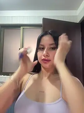 lucy grey25 online show from 17, 12, 2025