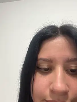 lucy grey25 online show from 5, 11, 2025