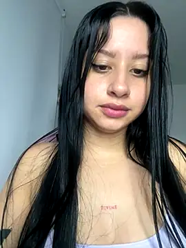 lucy grey25 online show from 28, 11, 2025