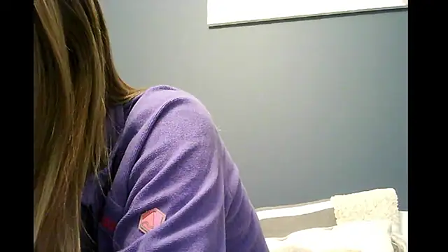 Ginger-bb online show from 3, 12, 2025