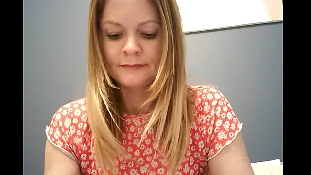 Ginger-bb online show from 19, 11, 2025