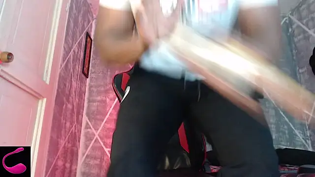 Snapshot of big_blackmen19 chatting on 21, 11, 2025 big blackmen19 online show from 21, 11, 2025