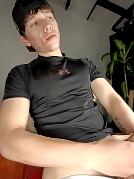 Snapshot of Logan_sixxer chatting on 3, 12, 2025 Logan sixxer online show from 3, 12, 2025