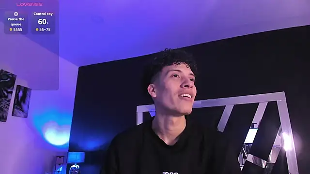 Snapshot of Joe_And_Emma chatting on 24, 10, 2025 Joe And Emma online show from 24, 10, 2025