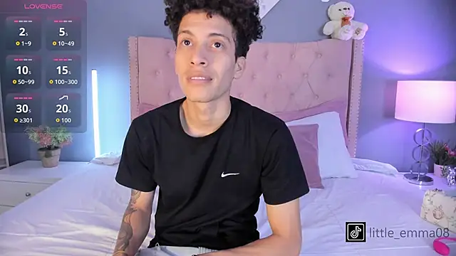 Snapshot of Joe_And_Emma chatting on 16, 10, 2025 Joe And Emma online show from 16, 10, 2025