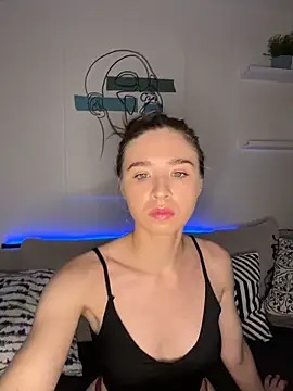 SoulNonNude online show from 17, 12, 2025