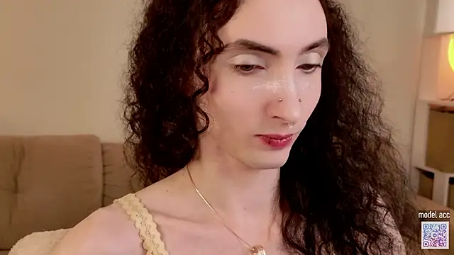 Queen of tease online show from 5, 2, 2026