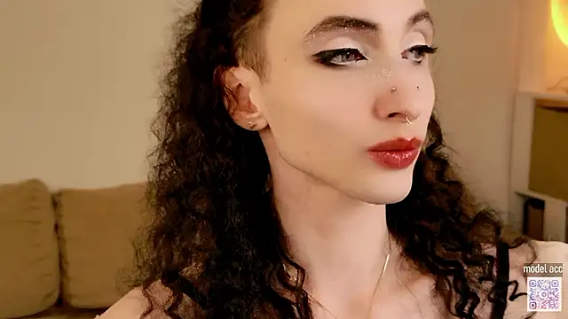 Queen of tease online show from 7, 2, 2026