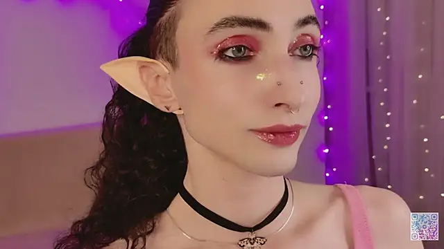 Snapshot of Queen_of_tease chatting on 26, 5, 2026 Queen of tease online show from 26, 5, 2026