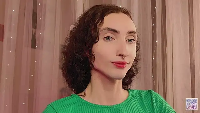 Queen of tease online show from 9, 11, 2025