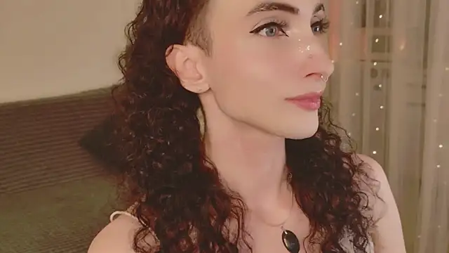 Queen of tease online show from 1, 7, 2026