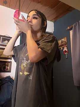 Babylovetiernax online show from 5, 11, 2025