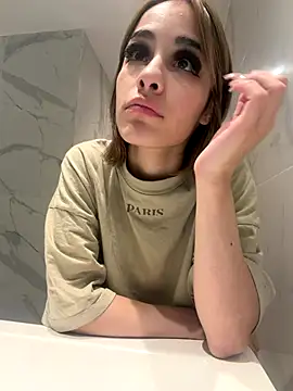 Babylovetiernax online show from 17, 12, 2025