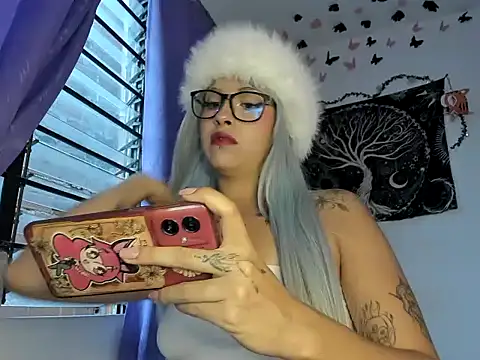 Sweet mim  online show from 15, 6, 2026