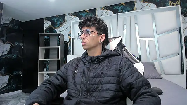 Ibratxandy online show from 17, 4, 2026