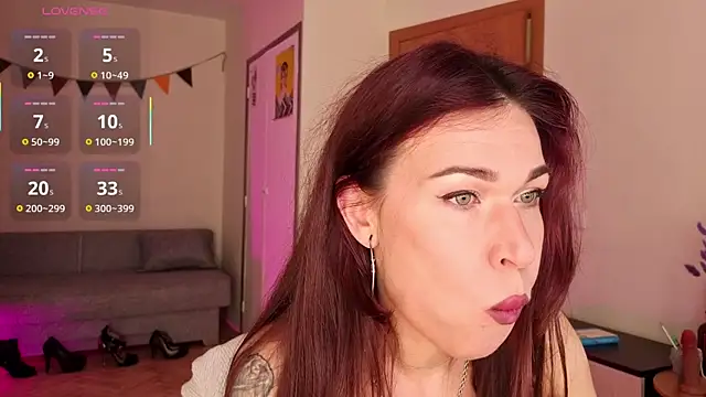 ReginaFoXXXy online show from 13, 4, 2026