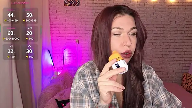 ReginaFoXXXy online show from 4, 2, 2026